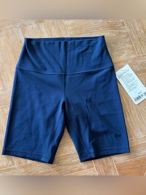 NWT Lululemon Align Short 8" True Navy